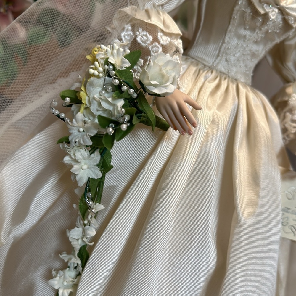 Franklin Mint Princess Diana. The People’s Queen of Hearts. - Picture 8 of 15